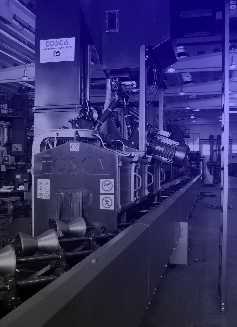Grenailleuse pour tubes et barres avec un dégradé bleu
