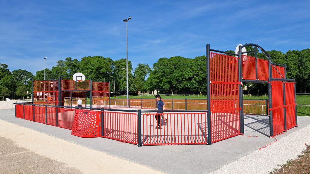 Citystade représentant le mobilier urbain qui peut être grenaillé